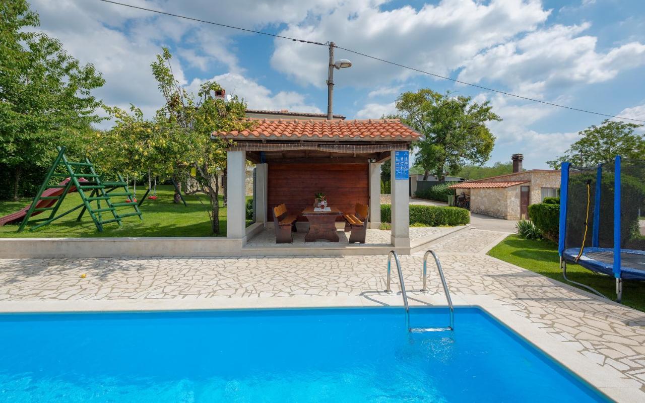 Villa Semy Pazin Exterior foto