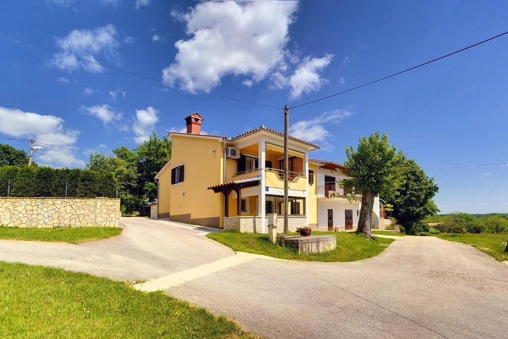 Villa Semy Pazin Exterior foto